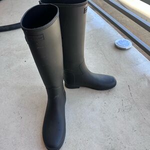 Hunter Refined Matte Black Tall Rain Boots